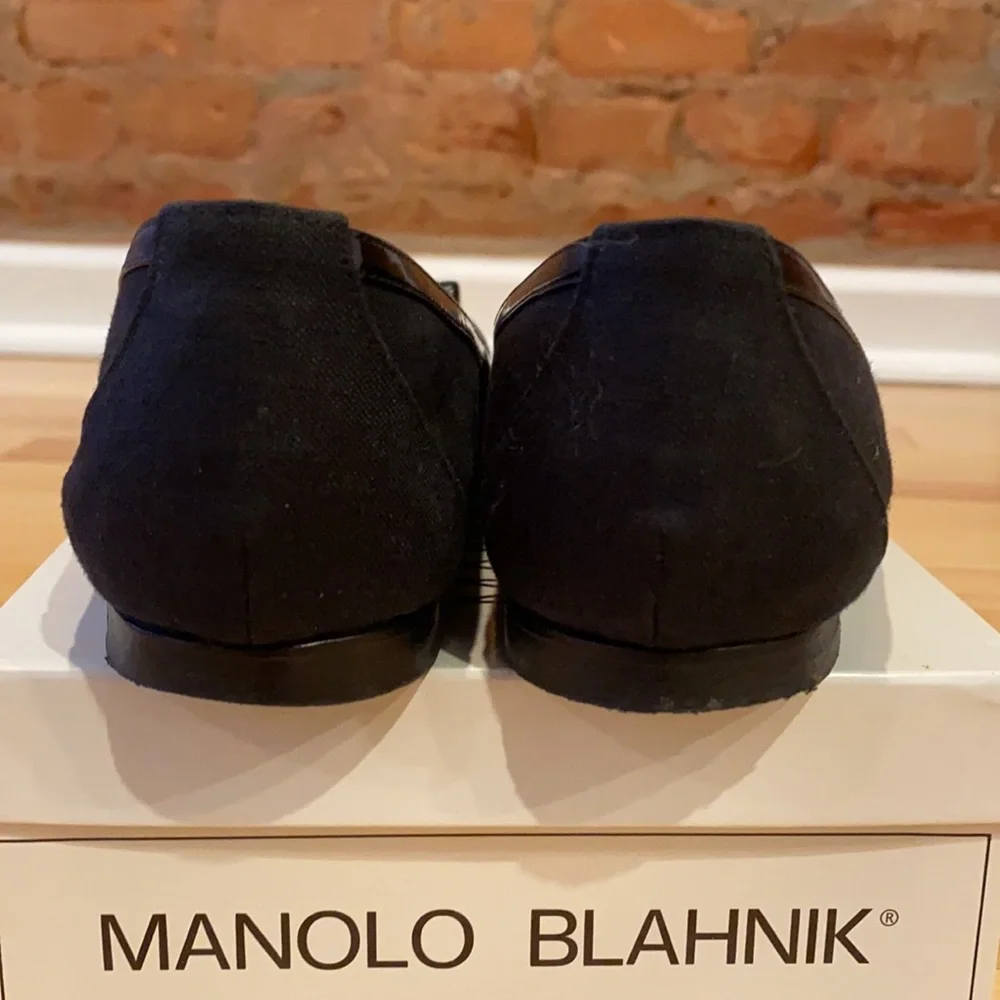 Manolo Blahnik Patent Black Flats - Picture 5 of 11